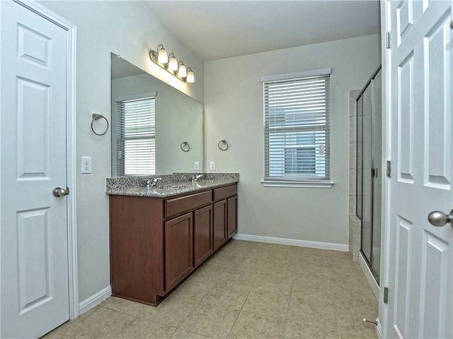 3240 E Whitestone BLVD 35, Cedar Park, TX 78613