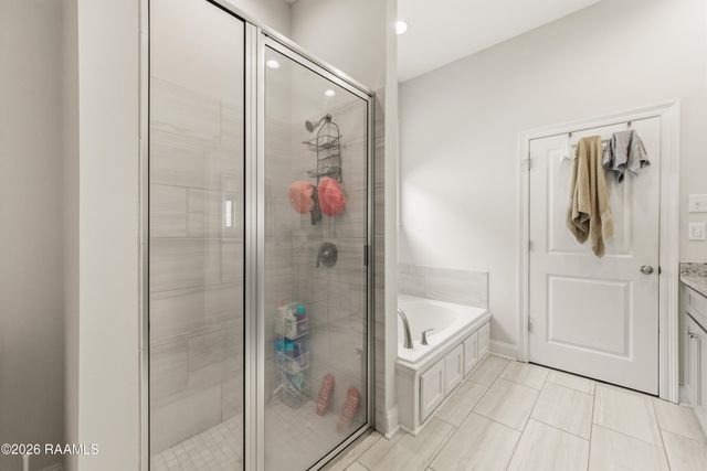 102 Long Cay Drive, Youngsville, LA 70592