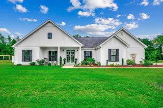 101 Karlie Ln., Aynor, SC 29511