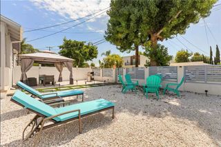 13831 Bessemer, Valley Glen, CA 91401