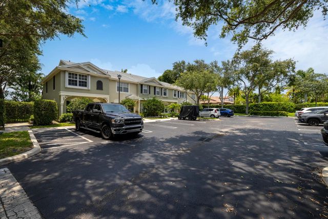 809 Kokomo Key Lane, Delray Beach, FL 33483