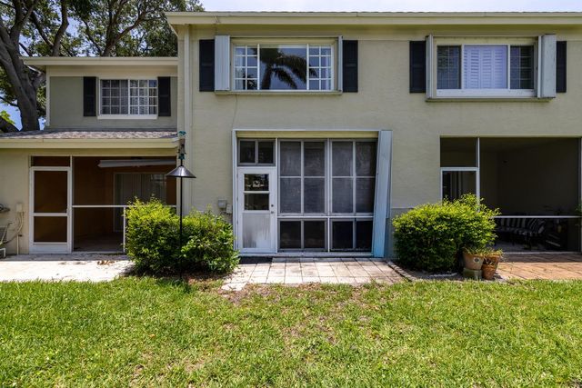 809 Kokomo Key Lane, Delray Beach, FL 33483
