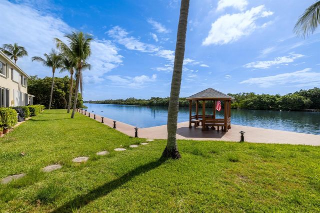 809 Kokomo Key Lane, Delray Beach, FL 33483