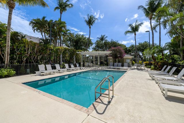 809 Kokomo Key Lane, Delray Beach, FL 33483