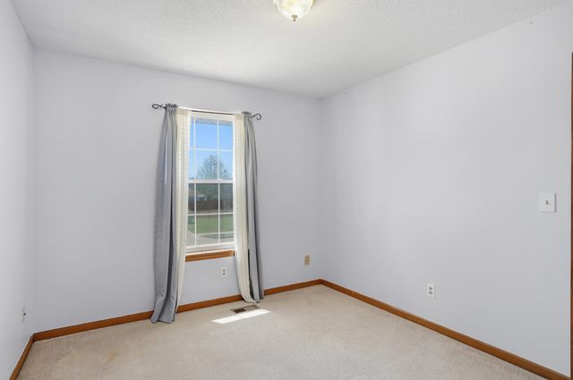 3009 DAHLIA DR, Columbia, MO 65202