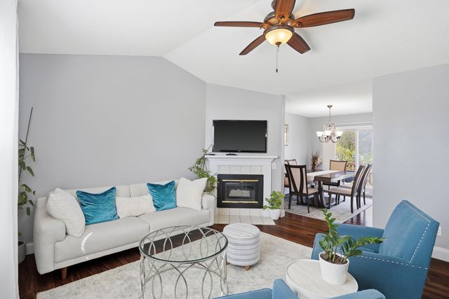 3009 DAHLIA DR, Columbia, MO 65202