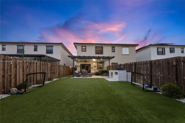 25511 SW 108th Ct, Homestead, FL 33032