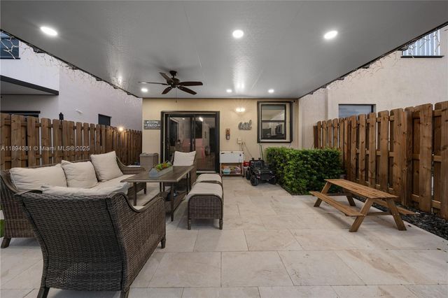 25511 SW 108th Ct, Homestead, FL 33032