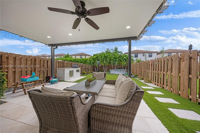 25511 SW 108th Ct, Homestead, FL 33032