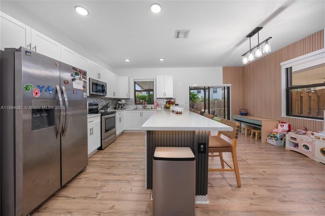 25511 SW 108th Ct, Homestead, FL 33032