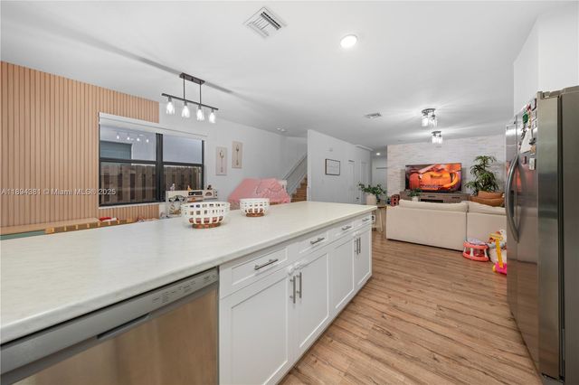 25511 SW 108th Ct, Homestead, FL 33032