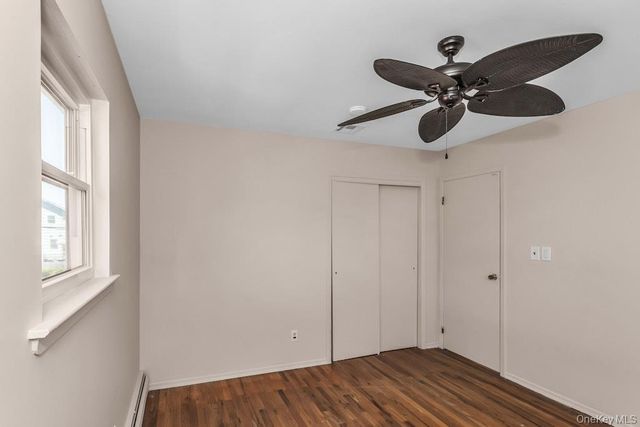 12 Spring Street, Lindenhurst, NY 11757