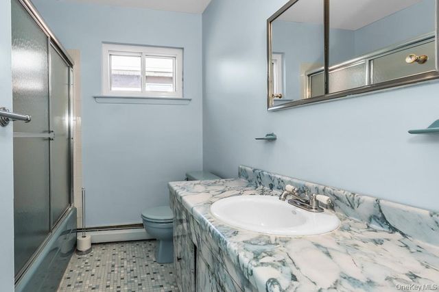 12 Spring Street, Lindenhurst, NY 11757