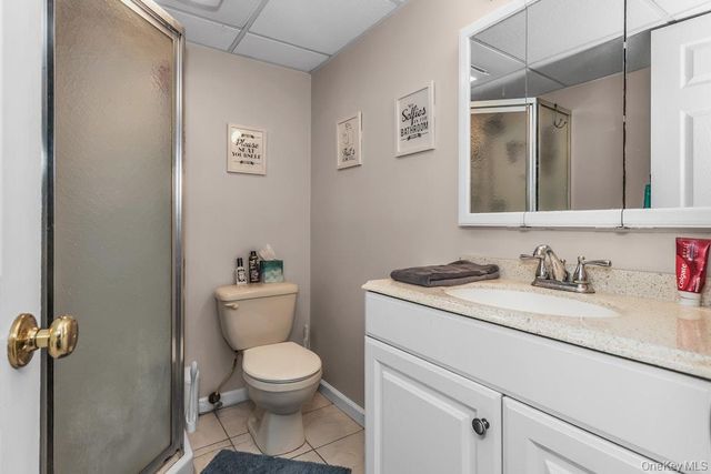 12 Spring Street, Lindenhurst, NY 11757