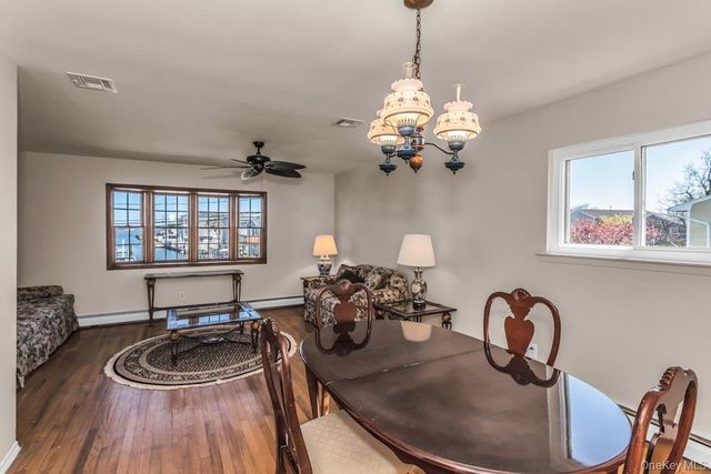 12 Spring Street, Lindenhurst, NY 11757