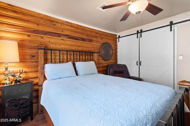 3004 Pinewood Drive, Overgaard, AZ 85933