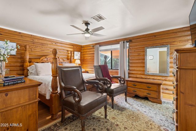 3004 Pinewood Drive, Overgaard, AZ 85933