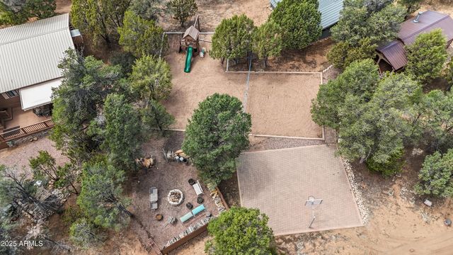 3004 Pinewood Drive, Overgaard, AZ 85933