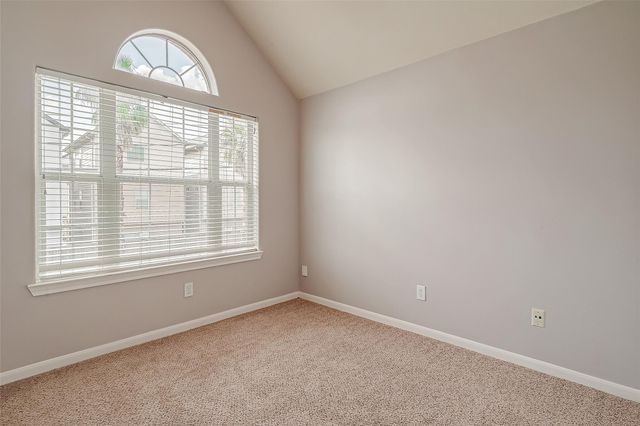 206 Sydnor Street, Houston, TX 77020