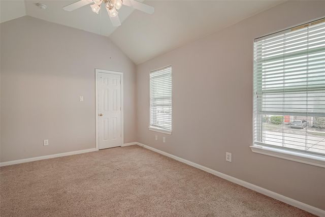 206 Sydnor Street, Houston, TX 77020