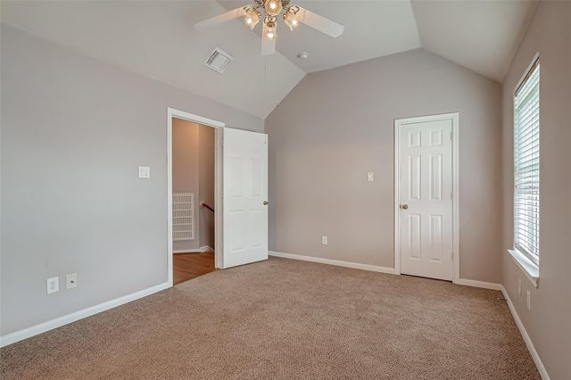 206 Sydnor Street, Houston, TX 77020