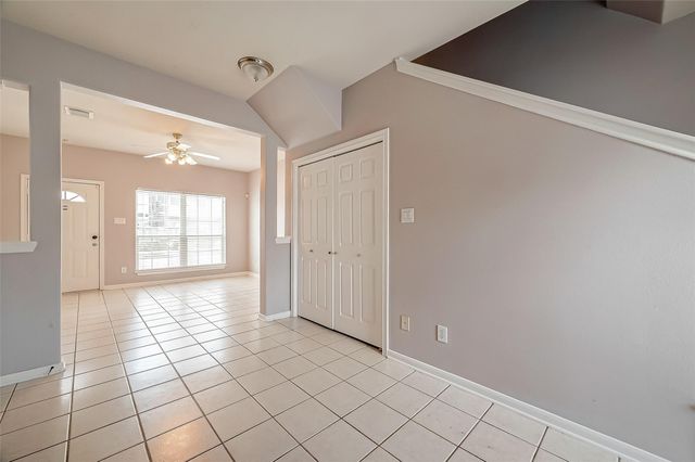 206 Sydnor Street, Houston, TX 77020