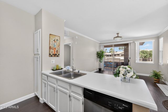 7009 E Acoma Drive 2073, Scottsdale, AZ 85254