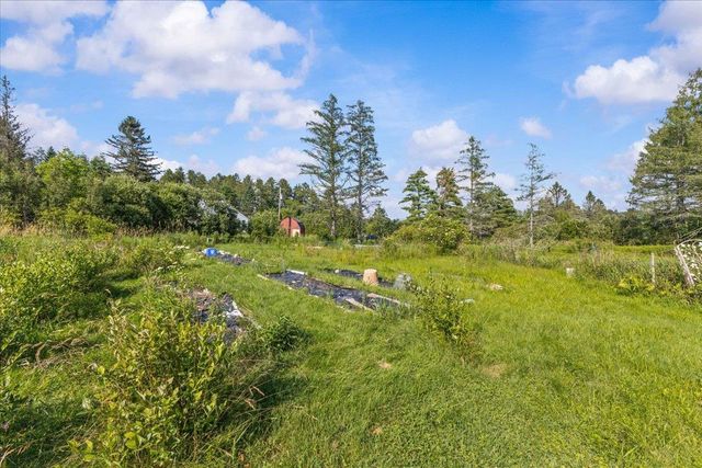 214 Old Stage Road, Essex, VT 05452