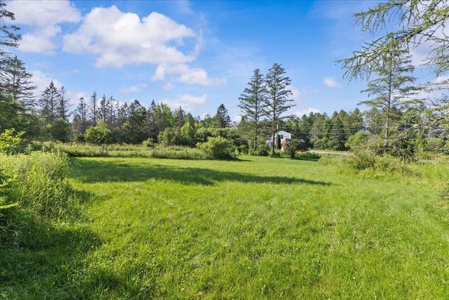214 Old Stage Road, Essex, VT 05452