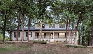2101 Hickory Nut Court, Little Rock, AR 72211