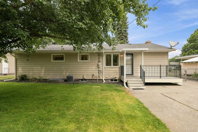 609 W Barnes Rd, Spokane, WA 99218