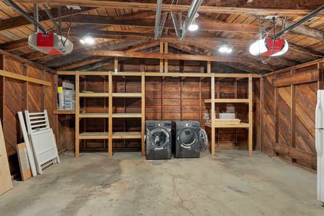 609 W Barnes Rd, Spokane, WA 99218