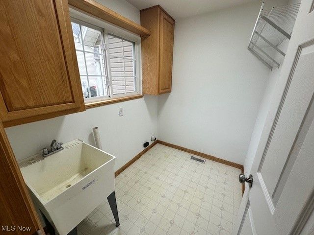 6012 Champagne, Medina, OH 44256