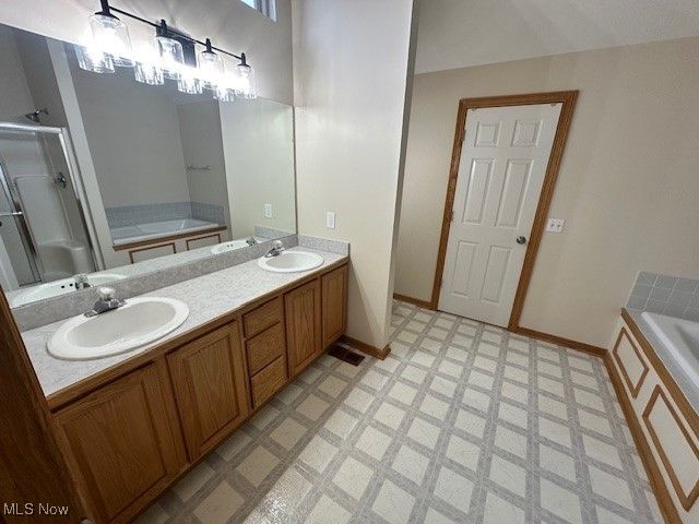 6012 Champagne, Medina, OH 44256