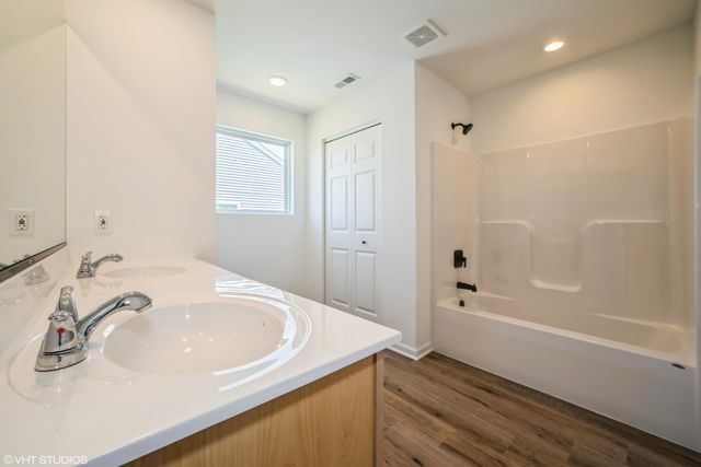 10510 Kansas Street, Crown Point, IN 46307