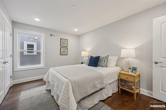 139 15th Street, East Orange, NJ 07017