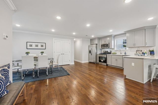 139 15th Street, East Orange, NJ 07017