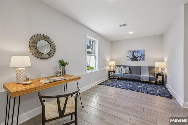 139 15th Street, East Orange, NJ 07017