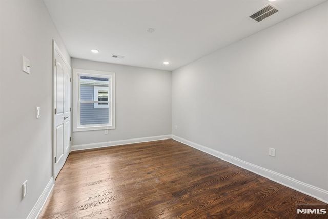 139 15th Street, East Orange, NJ 07017