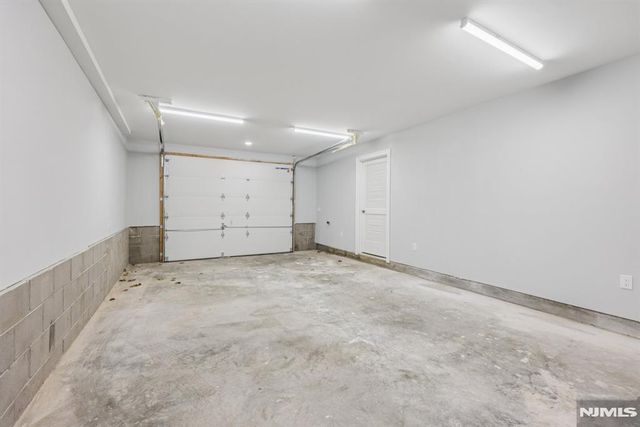 139 15th Street, East Orange, NJ 07017