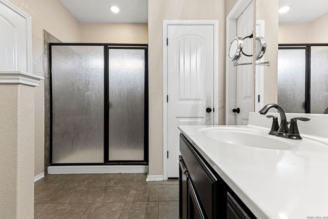 4434 Texas Jack, San Antonio, TX 78223