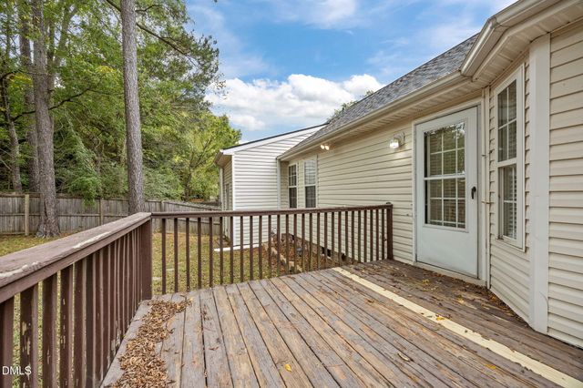 122 Alberbury Commons Court, Wake Forest, NC 27587