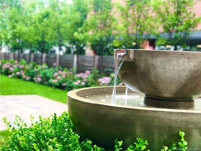 700 Summer Street 8F, Stamford, CT 06901