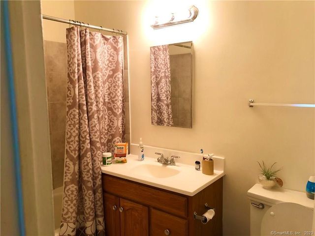 700 Summer Street 8F, Stamford, CT 06901
