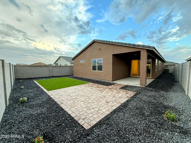 4164 W YOLANDA Lane, San Tan Valley, AZ 85144