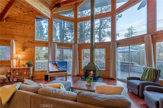 41714 Switzerland, Big Bear Lake, CA 92315
