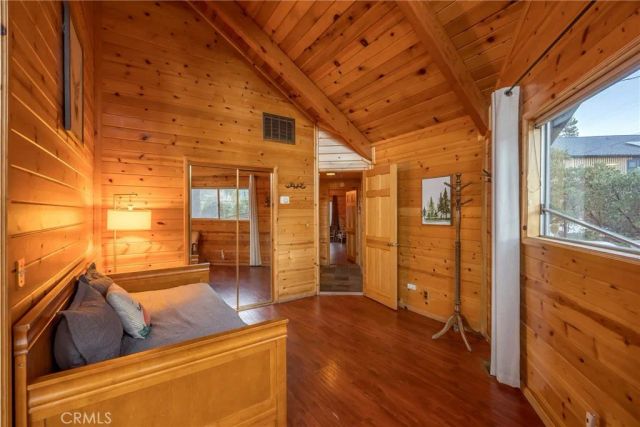 41714 Switzerland, Big Bear Lake, CA 92315