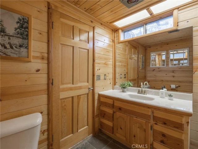 41714 Switzerland, Big Bear Lake, CA 92315