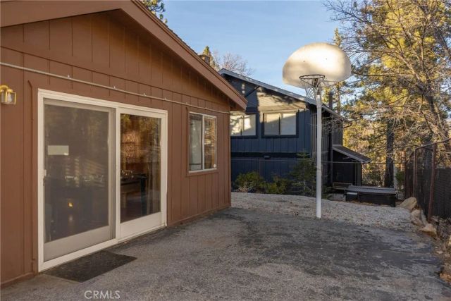 41714 Switzerland, Big Bear Lake, CA 92315