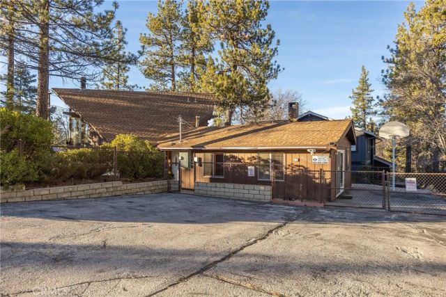41714 Switzerland, Big Bear Lake, CA 92315